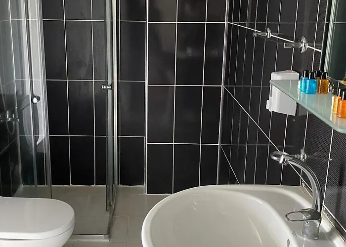 Tabiat Park Szálloda 4*